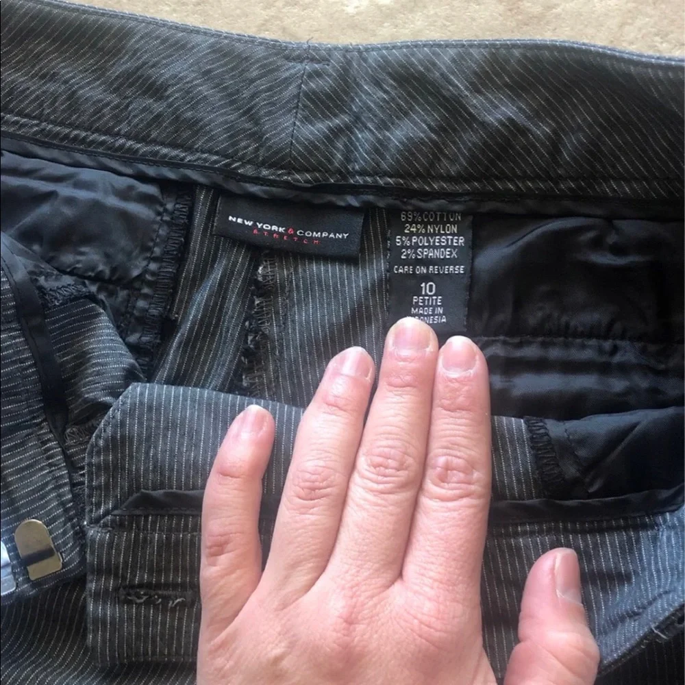 New York & Company 10p Pants - Picture 4 of 4